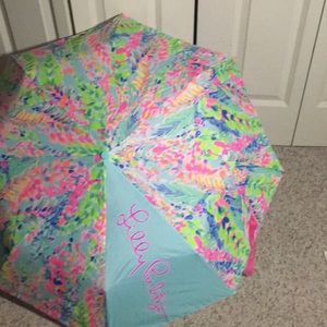 Brand new umbrella. Catch the wave.